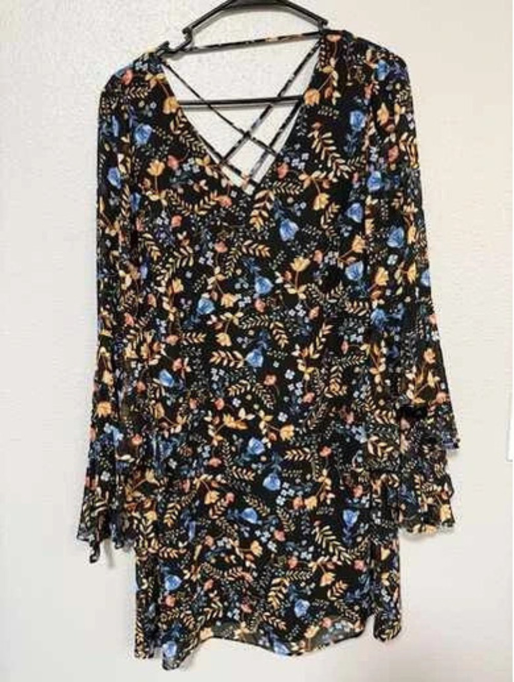 #6127 Kensie Jeans Floral Crisscross Dress Size 6